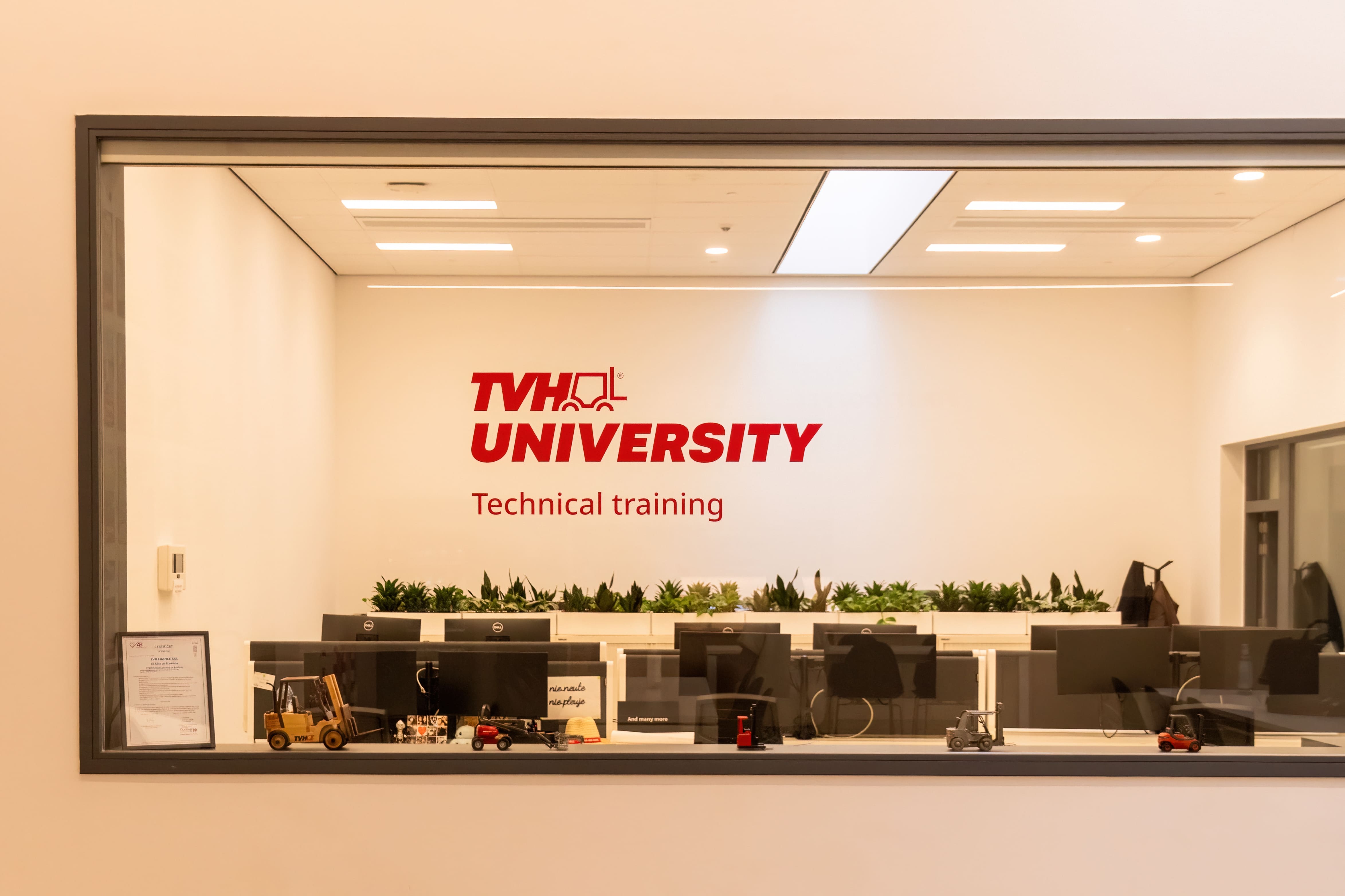 必赢网络游戏平台大学全新培训中心正式启用